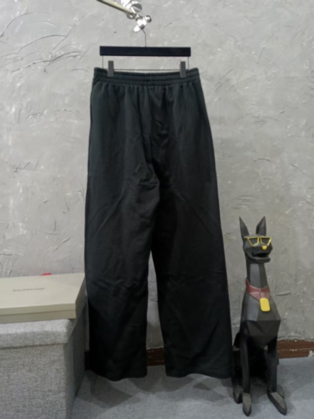 Balen - Wide Cut Black Trousers