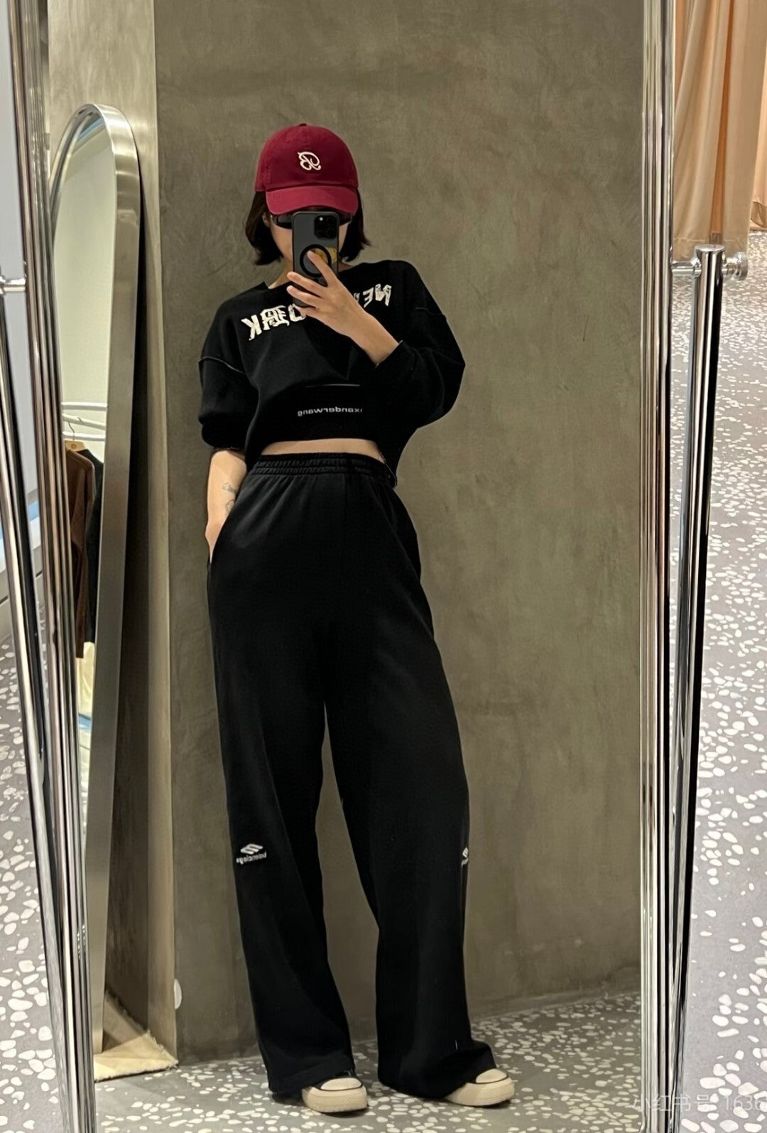 Balen - Wide Cut Black Trousers