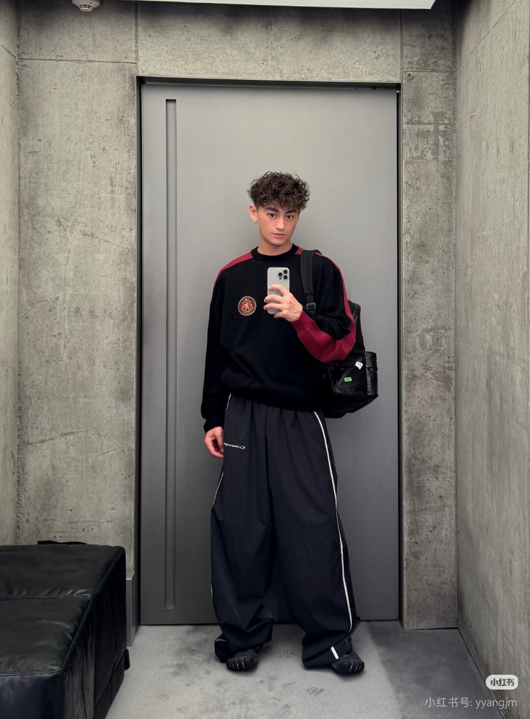 Balen - Contrast Panel Crewneck Sweatshirt