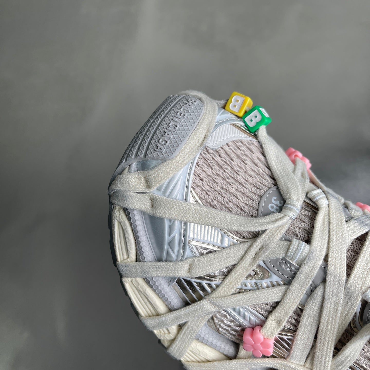 3XL Extreme Laces Runner Sneakers