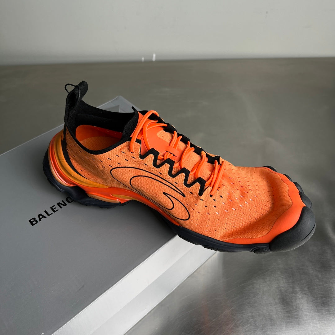 Anatomic Runner Knit Sneakers