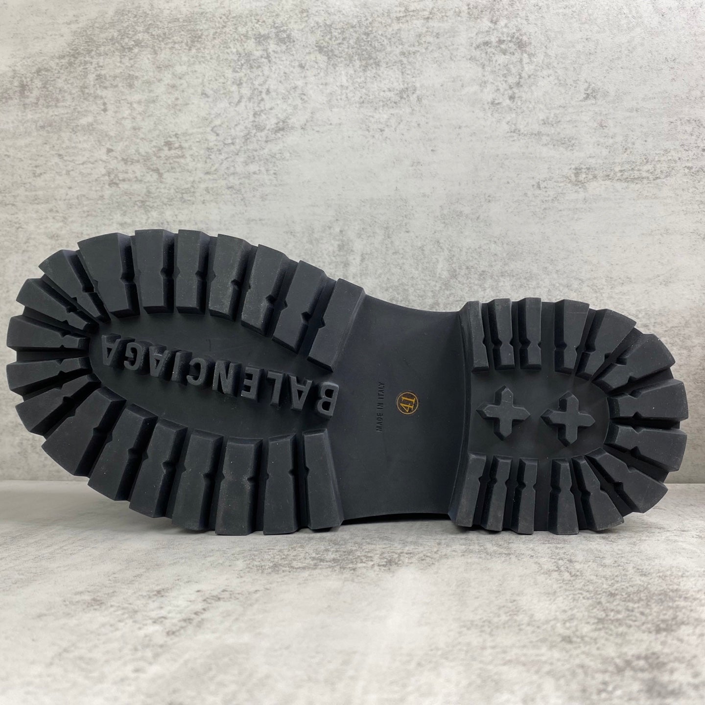 Steroid Derby Shoes in Black