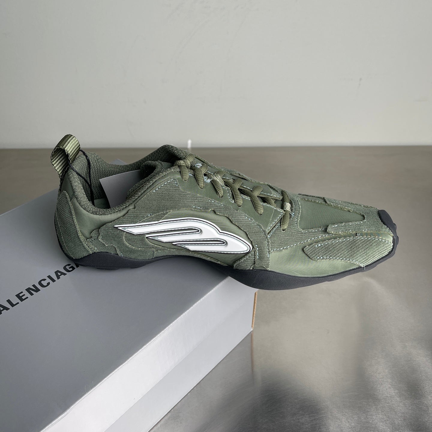 Monday Ultra Sneakers in Khaki / White / Black