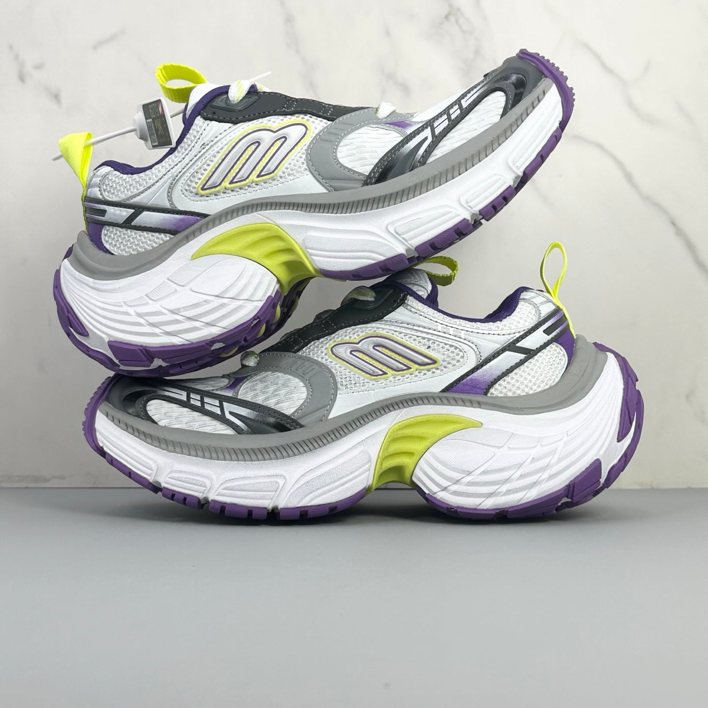 6XL Sneakers in White / Grey / Purple / Yellow